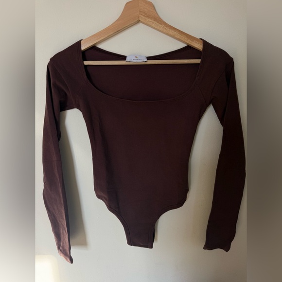 Gil Rodriguez El Tigre Small S Brown LS bodysuit - Picture 3 of 7